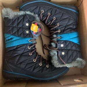 Columbia Womens Heavenly Black Snow Boots Size 8 Medium (B, M)